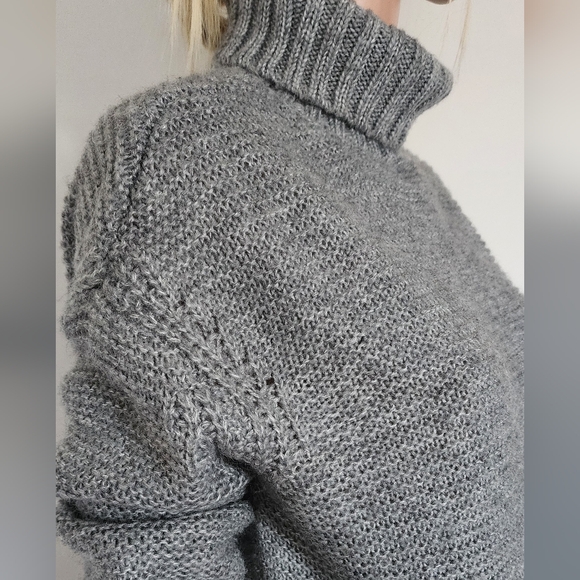 Zara turtleneck top sweater medium - Picture 7 of 9